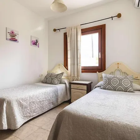 3 Bedroom - Playa Blanca Villa