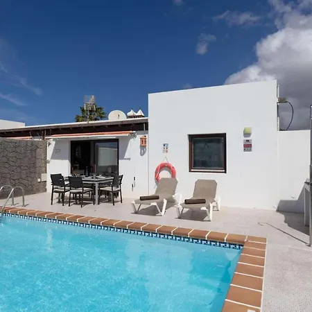 3 Bedroom - Playa Blanca Villa *